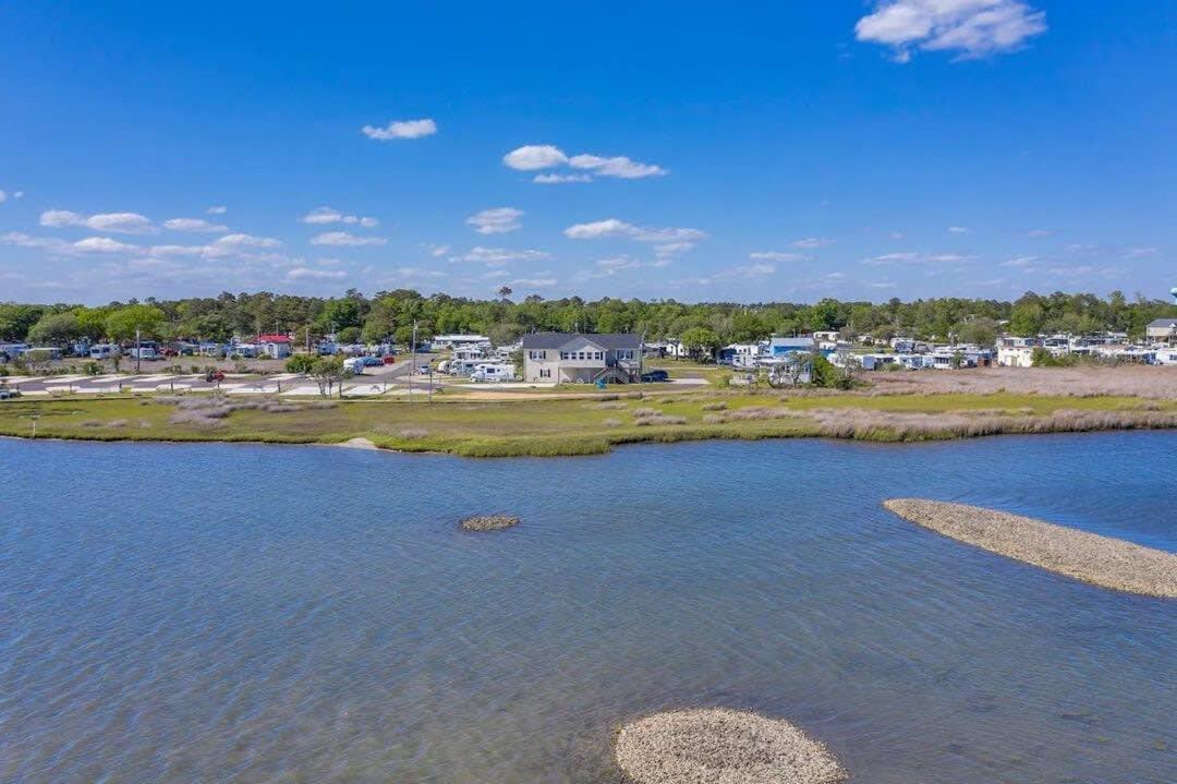 Surf City Serene Waterfront Vacation Home Extérieur photo